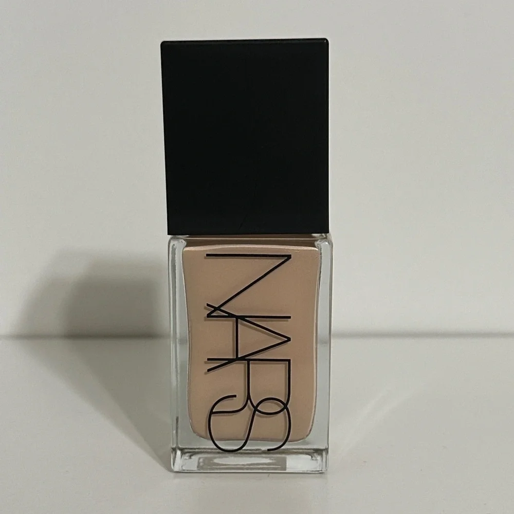 Light 2 Mont Blanc—NARS Light Reflecting Foundation - Picture 8 of 15